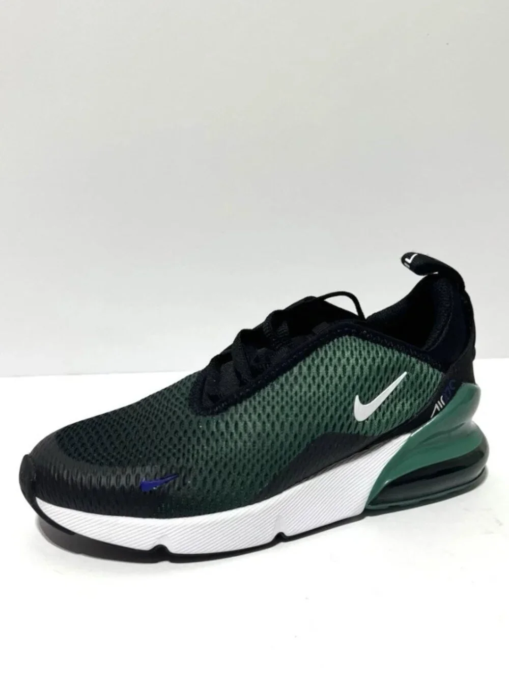 Nike Air Max 270 Sneakers Size 3 M Big Kid